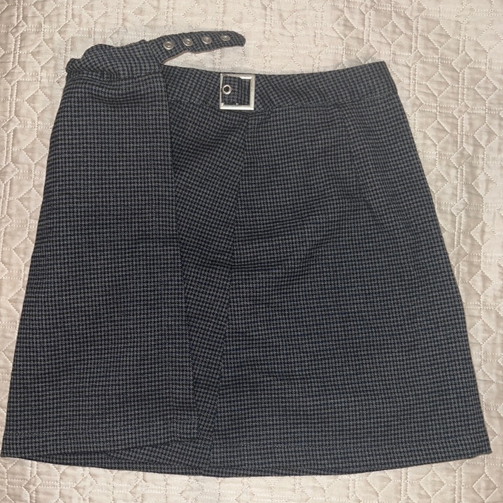 brandy melville skirt
